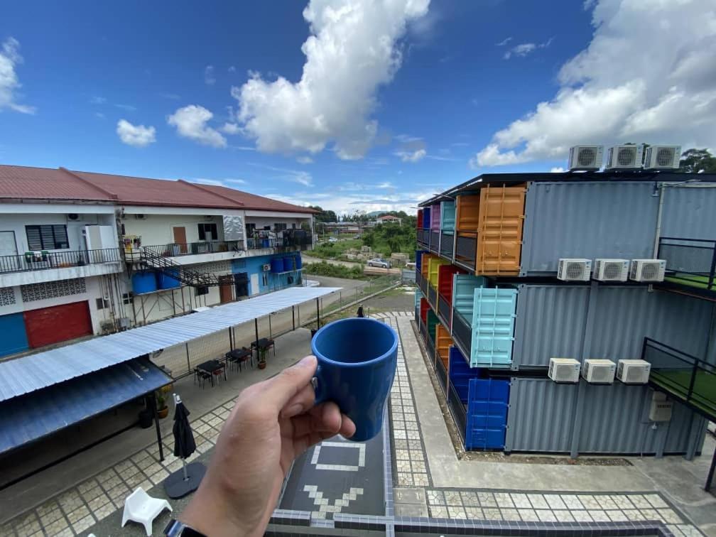 Boxinn The Kontena Home Semporna Exterior photo