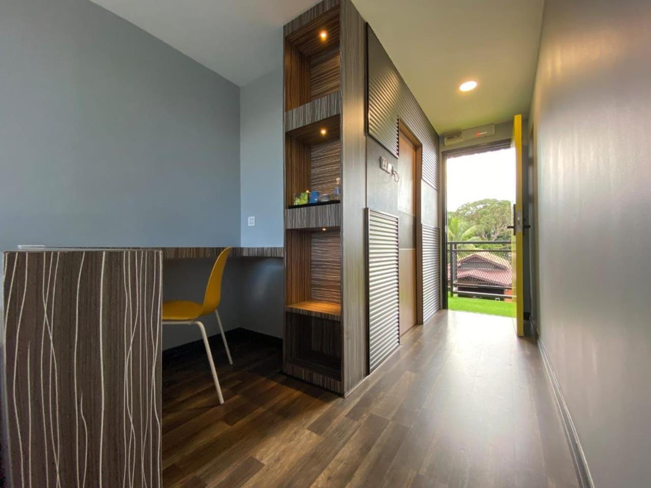 Boxinn The Kontena Home Semporna Exterior photo