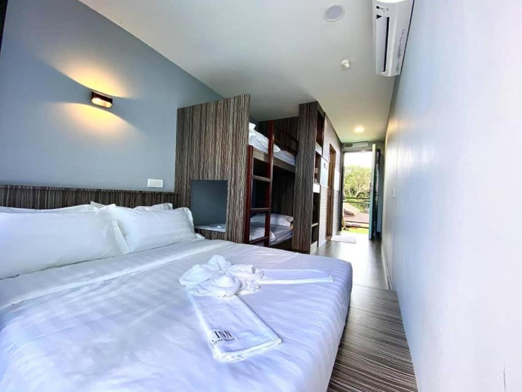 Boxinn The Kontena Home Semporna Exterior photo
